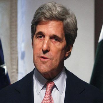 John Kerry in Egypt for talks