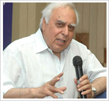 Sibal meets Burns, Indo-US education council on anvil  