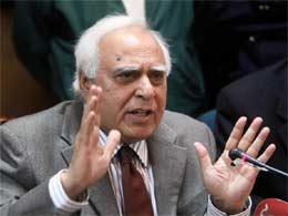 No nation can fight cybercrime in isolation: Sibal