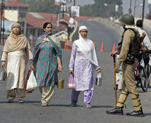 Curfew relaxed in Kashmir Valley