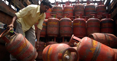 Non-subsidised LPG cylinders to cost Rs 26.5 more