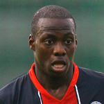 West Brom snaps up midfielder Mulumbu