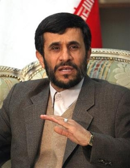 Ahmadinejad says yes to nuclear negotiations, no to preconditions