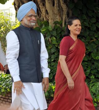 Manmohan-Singh-Sonia-Gandhi