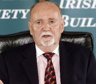 Fingleton wasted thousands on extravagant items, report