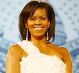 Michelle Obama plants first vegetable, fruit seedlings in White House garden