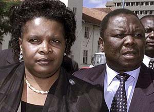 Zimbabwe PM’s wife killed in accident, party terms it assassination bid