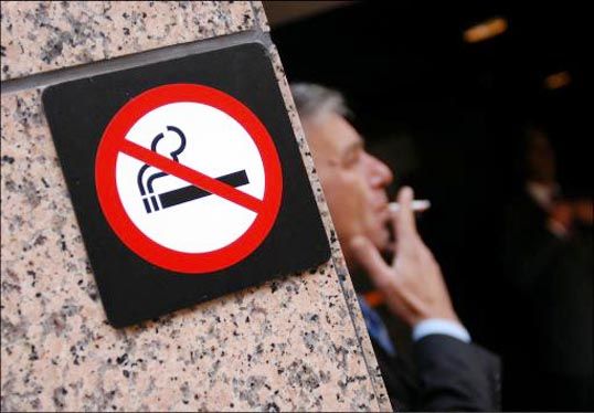 Non-smokers ''live longer, have healthy lives''