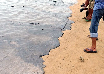 Submerged MV Rak Near Mumbai Coast Causes Oil Slick