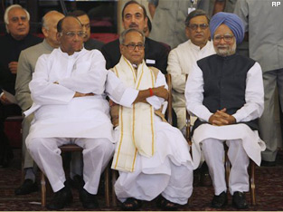 Manmohan Singh, Sharad Pawar and Congress Leaders