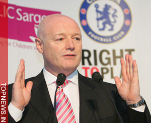 No new players or stadium, says Chelsea chief Kenyon