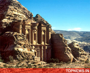 Scores of German-speaking Petras visit Petra