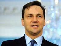 Polish foreign minister dubs Russian army exercises "disquieting"