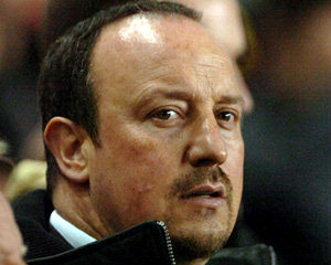 Benitez will be lame duck boss if Liverpool loses to ManU