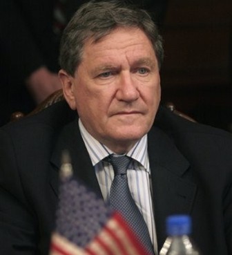 US in dilemma over wanting to but not being able to send troops to Pak: Holbrooke