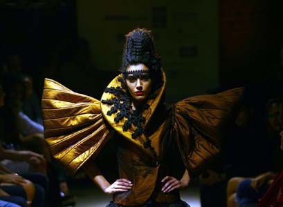 Darkness and danger inspire Rohit Bal''s collection for Delhi Fashion Week