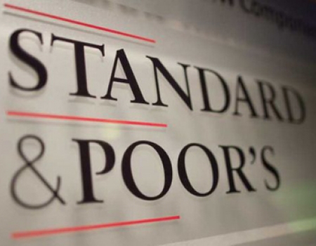 S&P maintains negative outlook on India sovereign rating