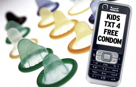 Oz schoolies just have to SMS to get free condoms
