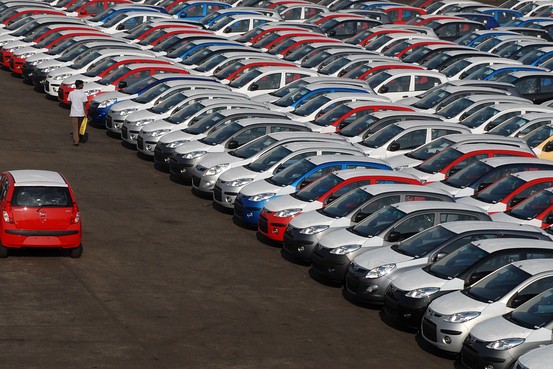 Sales in Indian car industry jumps by 25 percent