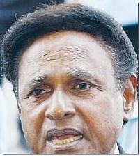 Works Minister and president of the Malaysian Indian Congress (MIC), Seri S. Samy Vellu