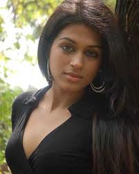 No More Second Leads For Shraddha Das!