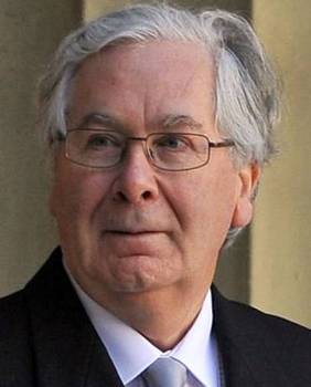 Sir Mervyn King slams government for rising inflation