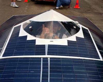 New solar powered cars tested in the Australian outback