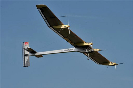 Solar powered plane to fly across US in May
