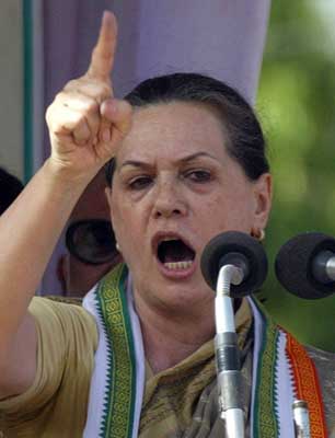 BJP, Shiv Sena remember Lord Rama only during polls: Sonia Gandhi