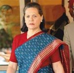 Sonia to unveil Indira Gandhi''s statue in Port Blair