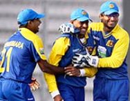 Sri Lanka elects to bowl first against Bangladesh