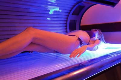 20pct recession-hit Brits planning sunbed holiday