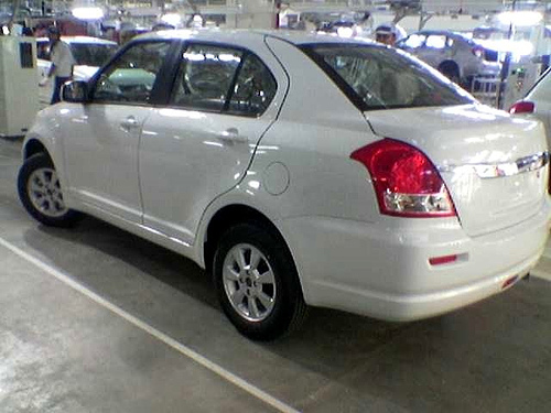 Maruti Suzuki Swift DZiRE Diesel Sedan