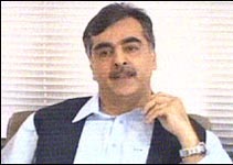 Gilani’s foreign trips cost Pak exchequer a whopping 139.06 million rupees