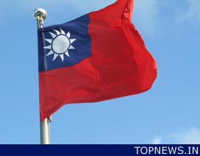 Taiwan treats 350 foreign tourists to free massage 
