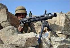 Pakistani forces engage in street fighting in Taliban bastion