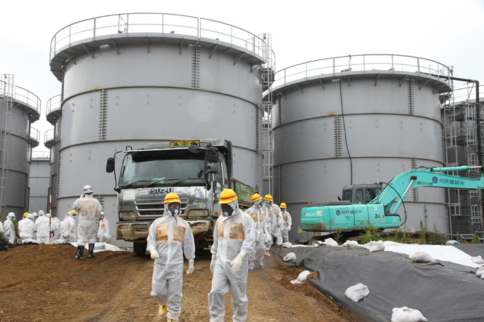 Underwater fence at Fukushima found damaged