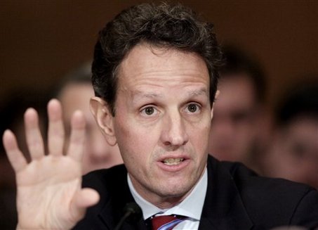 Dollar drops as Geithner sees greater role for IMF currency 