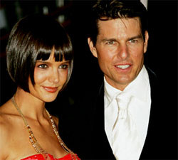 Cruise, Holmes welcome Travolta back to public life following son’s death