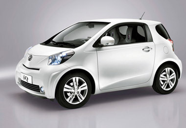 Toyota iQ microcar in European showrooms next year