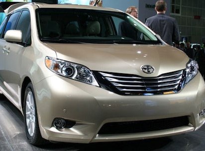 Toyota-Sienna-Minivan