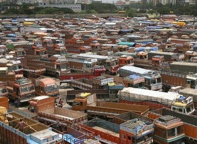 Oil transport companies join Indian truckers' strike