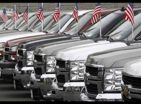 Uncertain future for US car industry as bail-out collapses