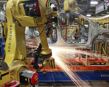 Report points to slower growth in US manufacturing