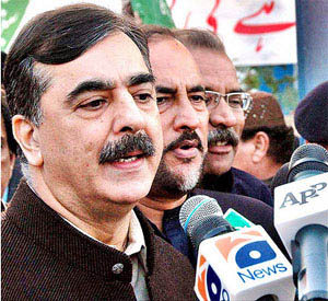Pak’s 3Ds strategy better than military might to fight terrorism: Gilani