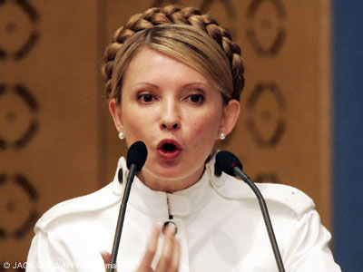 After Putin, Tymoshenko calls EU's Barroso over gas row 