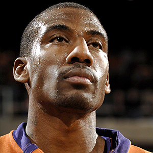 Suns' Stoudemire has eye surgery, expected to miss eight weeks