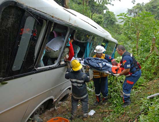 At least 22 dead and 71 injured in double bus accident in Peru