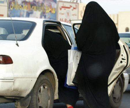 Saudi woman arrested for driving