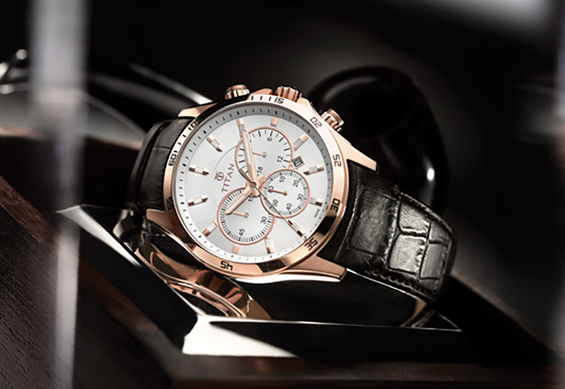 Titan on sale watch sell